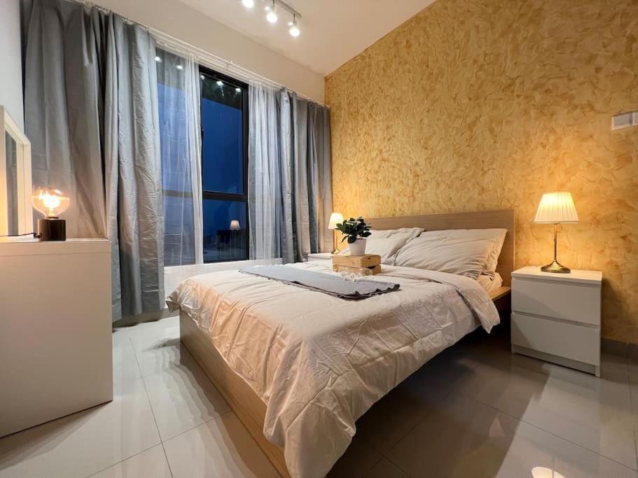 Lavile A-z Management Service @ Welcome Pm For Info Apartemen